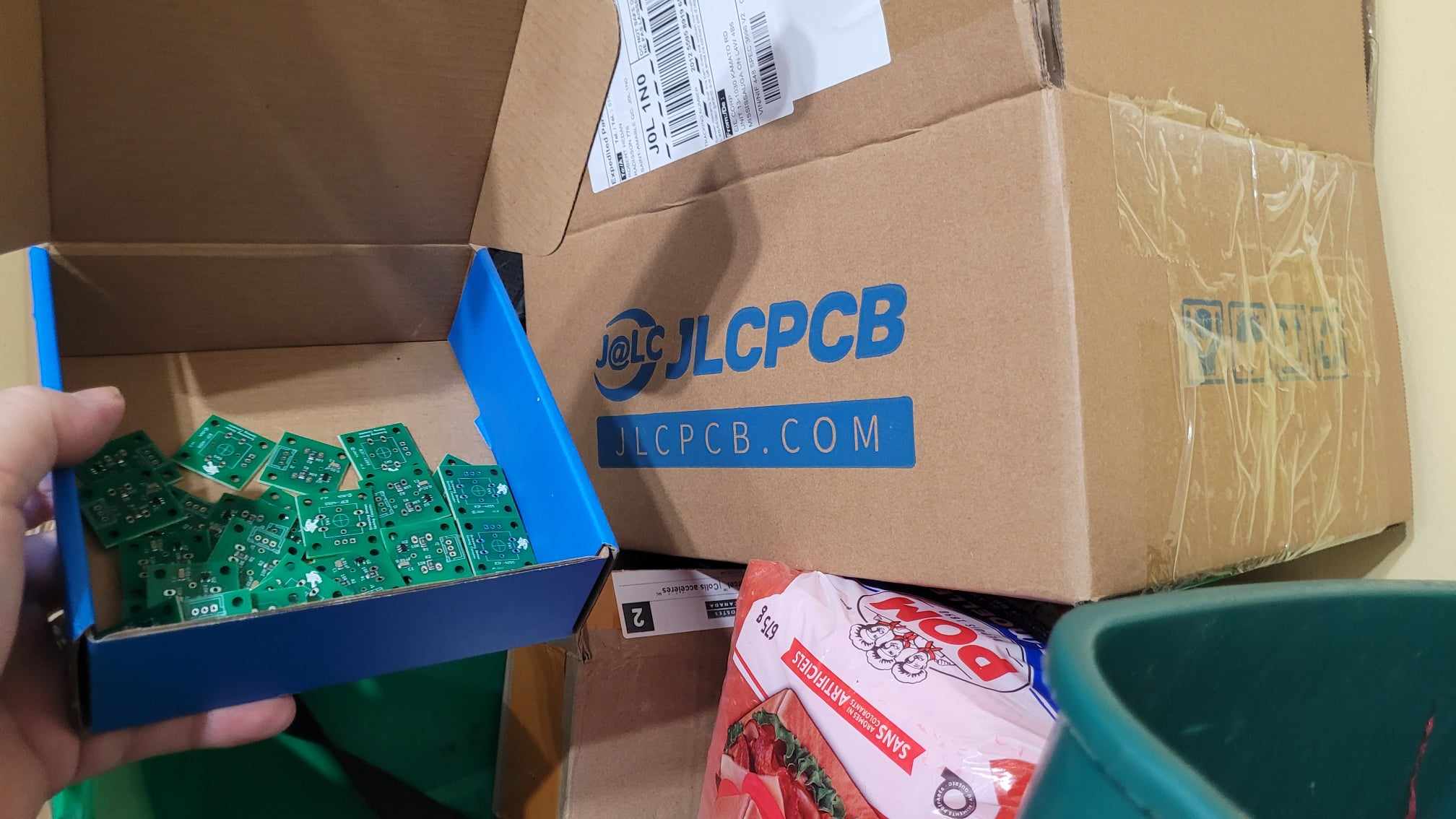 Name:  JLCPCB packaging.jpg
Views: 99
Size:  135.6 KB